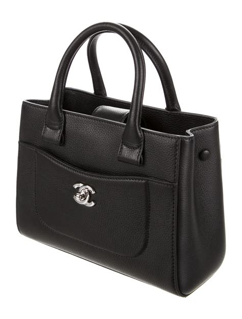 chanel neo executive bag|Chanel Neo Executive Shopping Bag Reference Guide.